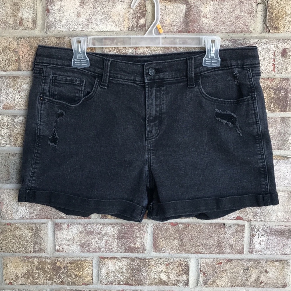 🍓5/$20 Old Navy jeans short!
